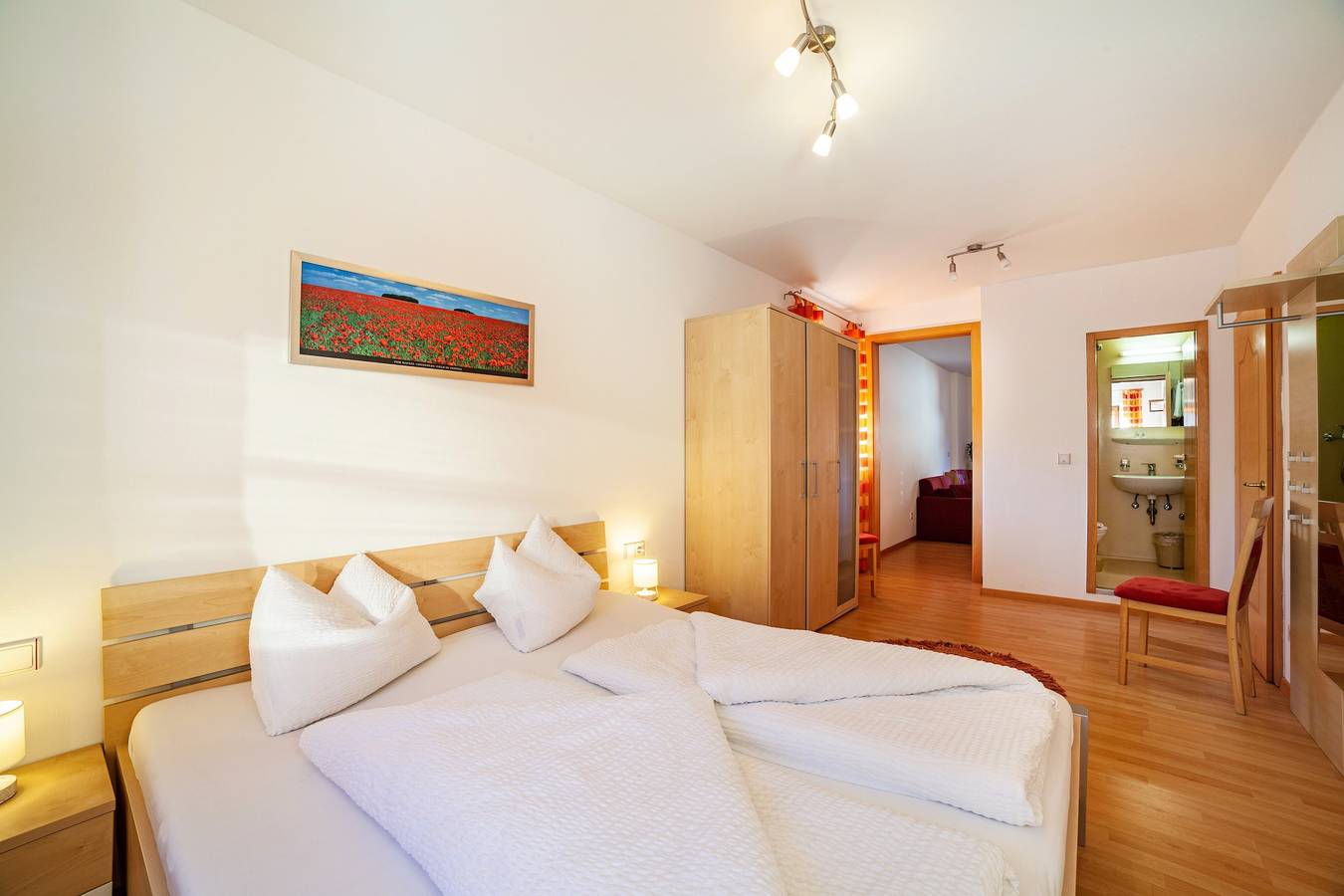 Ganze Wohnung, Ferienwohnung "Schnalserhof Jonagold" mit Bergblick, Garten und Wlan in Latsch, Nationalpark Stilfser Joch