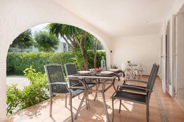 Ferienhaus in Playa de Alcúdia, Alcúdia Ferienhaus in Playa de Alcúdia, Alcúdia für 5