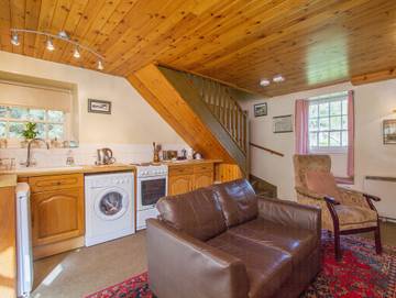 Cottage for 2 Guests in Glenshee, Cairngorms National Park, Picture 3