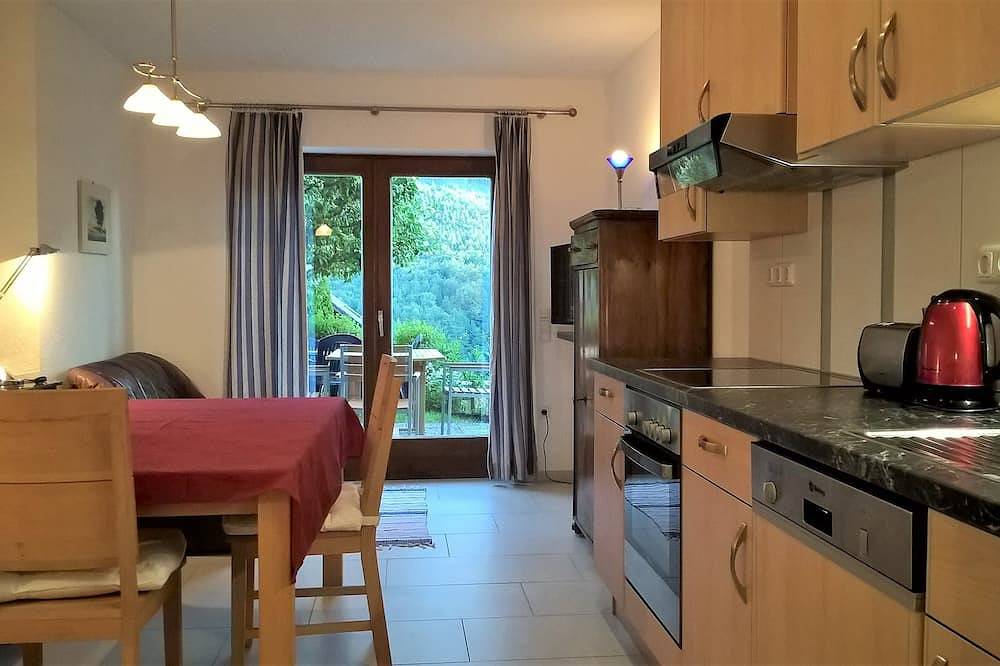 Ganze Wohnung, Apartment für 4-5 Personen - Ferienwohnungen Haus Bianca und Sterngut in Salzkammergut-Berge, Unterach am Attersee