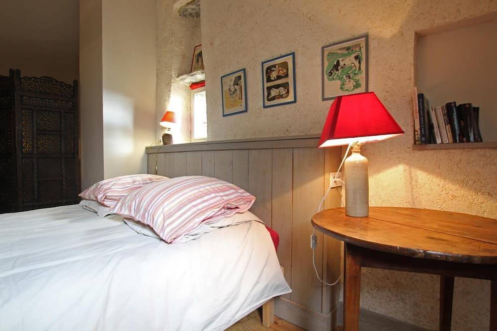 Gîte écologique avec parking et charme rétro en Normandie in Bretteville-sur-Ay, Région de Coutances