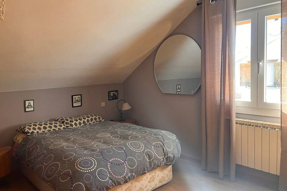 Casa Vacacional 'Plena Naturaleza Moralzarzal' con Vista a la Montaña, Piscina Compartida y Wi-Fi in Moralzarzal, Provincia de Madrid