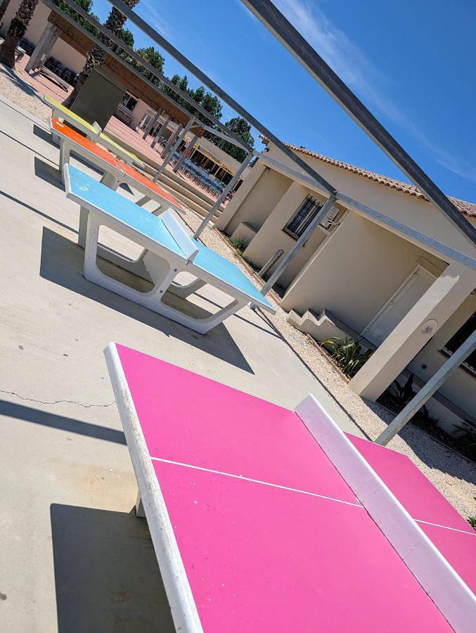 Camping pour 8 personnes, avec sauna et piscine ainsi que jardin et jacuzzi à Vendres - 4