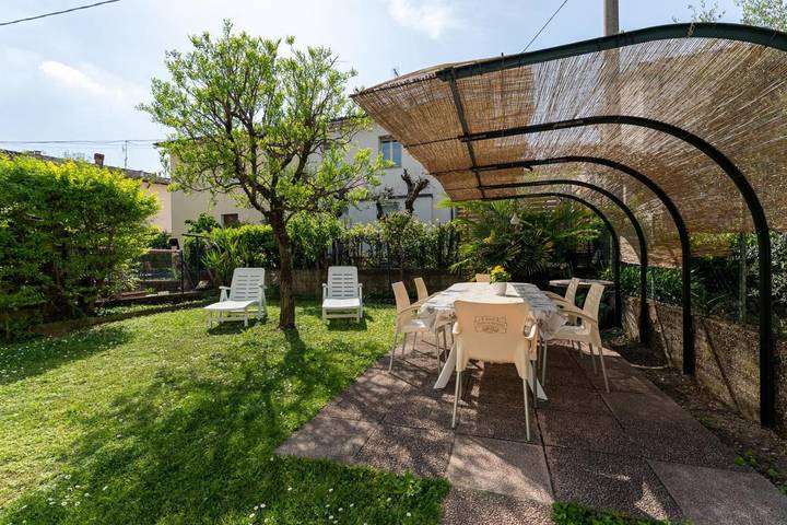 Ferienhaus für 7 Personen, mit Garten, mit Haustier