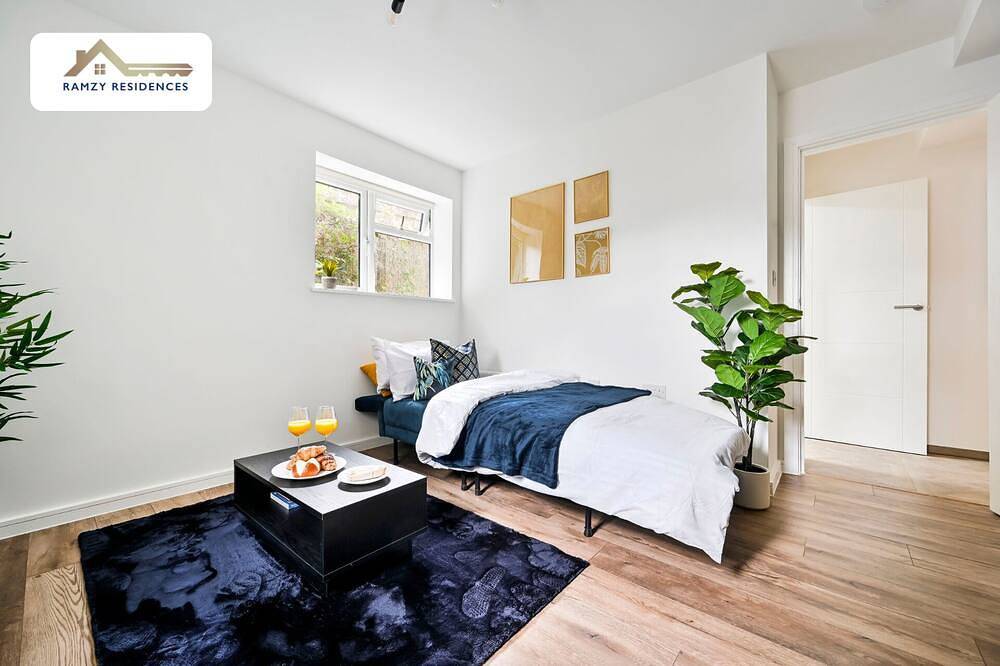 Apartamento entero, The Blue Suite - Modern 1-Bed Flat - 20% Off for Early Guests - Sevenoaks in Greensands Ridge, Kent