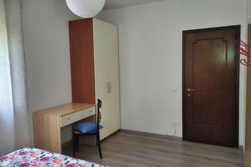 Appartamento intero, 🏡 Casa Kendra: il tuo spazio di relax, stile e libertà in Montegrotto Terme, Colli Euganei