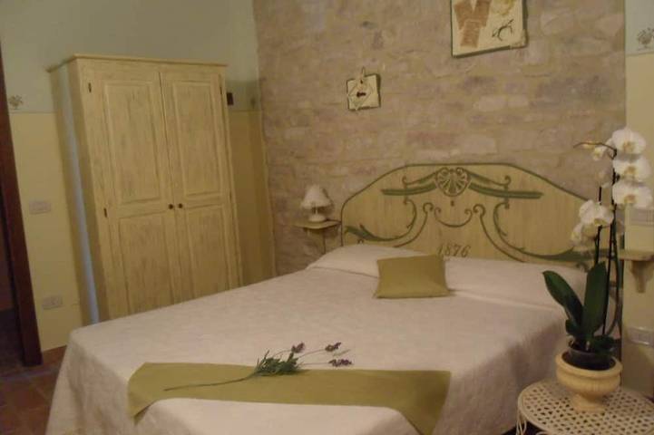 Girasoles (Apartamento para 4 p) in Cagli, Valle del Metauro