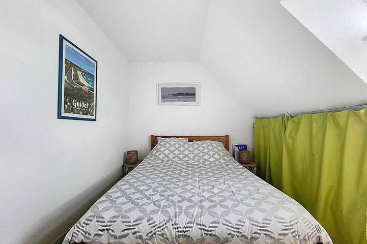 Apartamento entero, Duplex apartment with stunning sea view in Guidel, Côte des Mégalithes