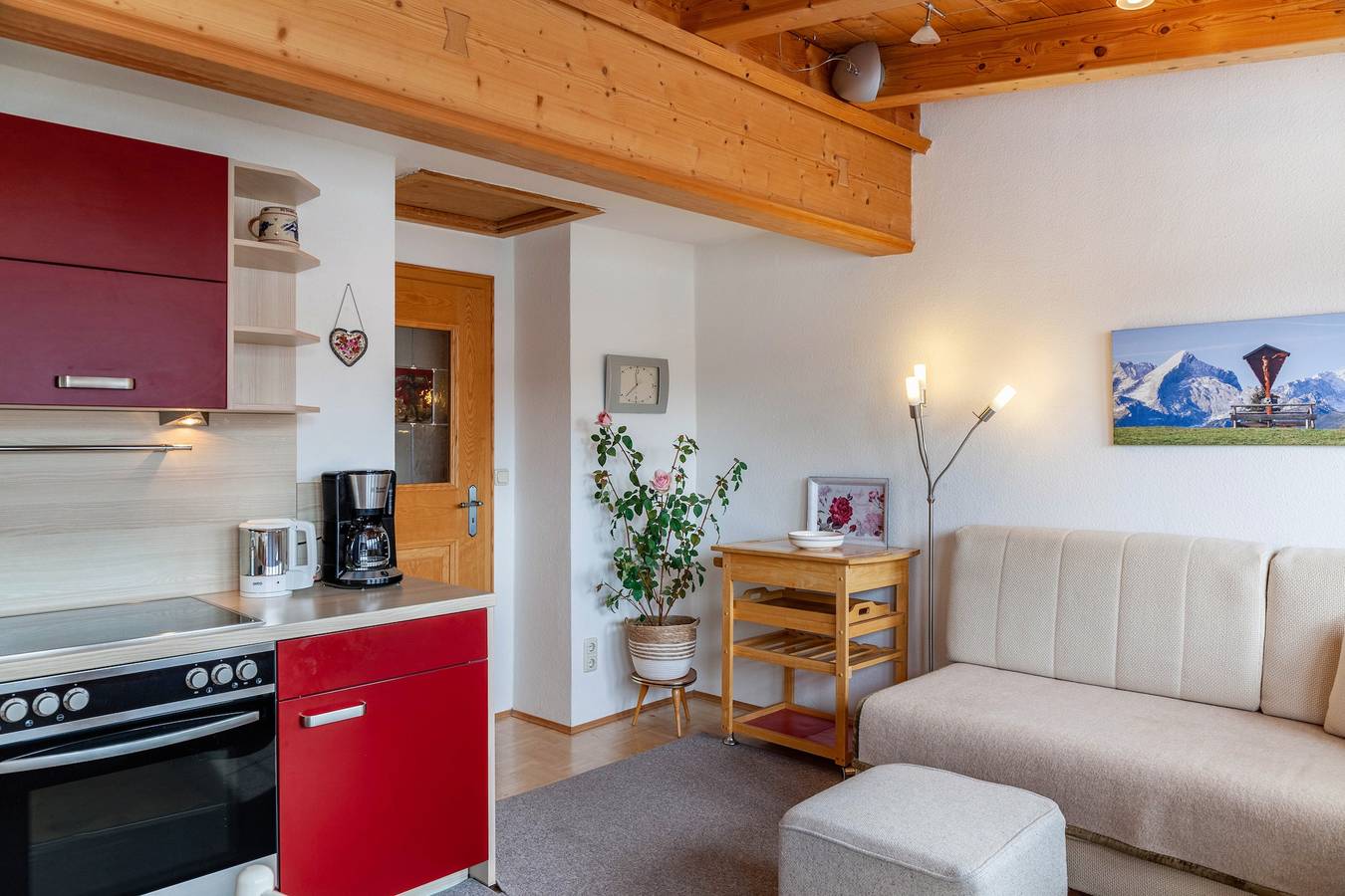 Appartement 'Wank' met Uitzicht op de Bergen, Balkon en Wifi, foto 15