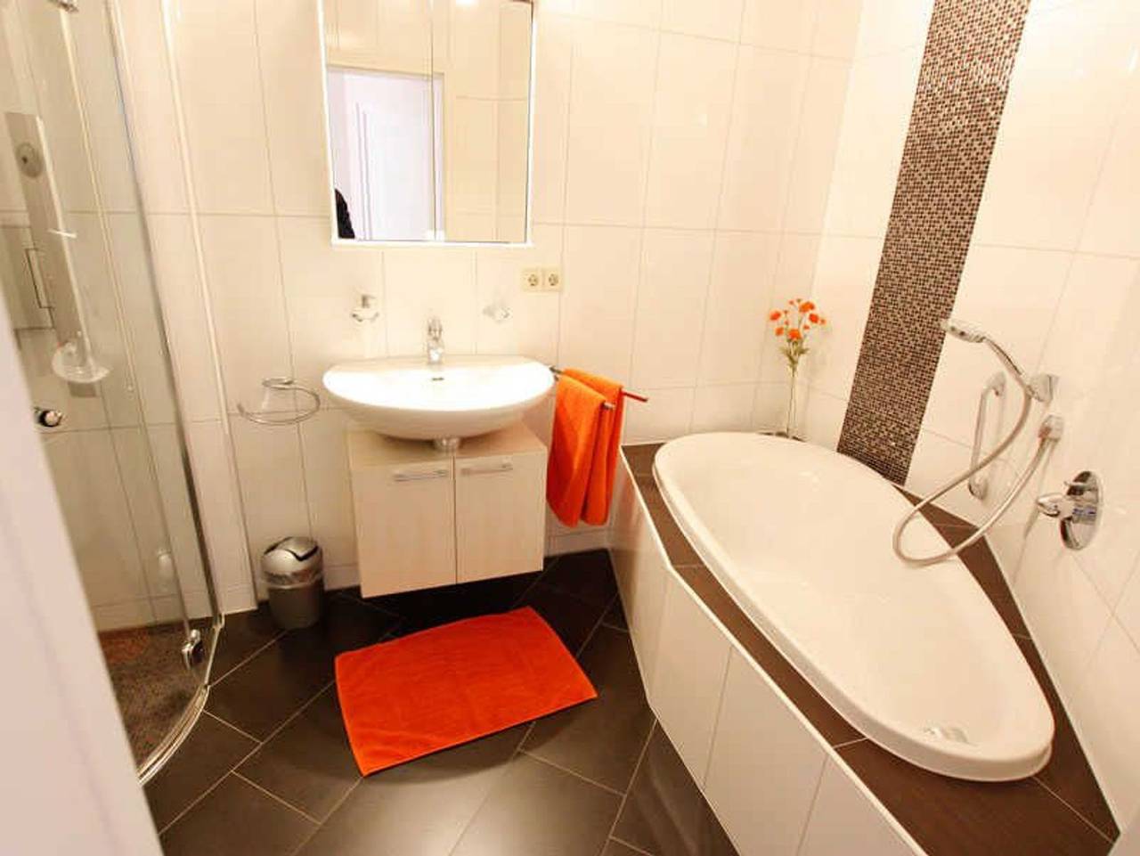 Ganze Ferienwohnung, Ferienwohnung Roter Stein - Ferienwohnung 80qm mit Terasse in Freiburg, Südschwarzwald