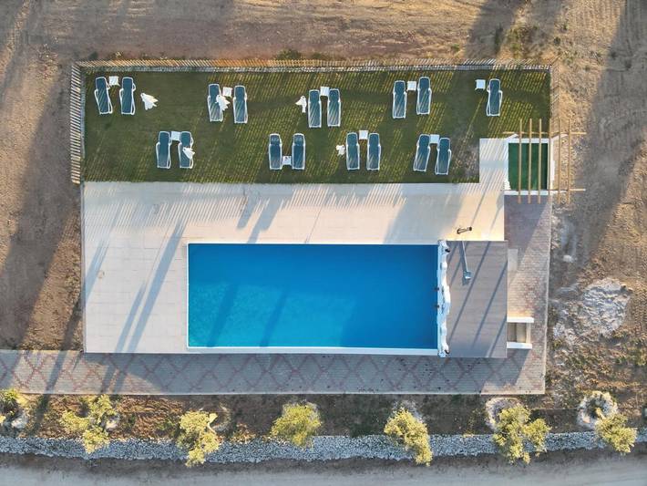 Bed and breakfast para 4 pessoas, com piscina e jardim em Arraiolos