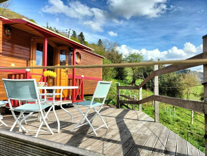Gîte pour 4 personnes, avec terrasse, animaux acceptés dans le Puy-de-Dôme - 3