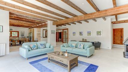 Villa in Crestatx, Sa Pobla für 12 