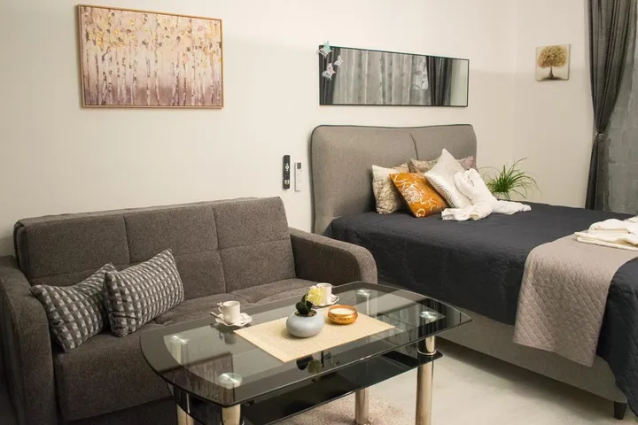 Apartamento de vacaciones para 4 personas, con jardín y vistas además de piscina y sauna - 1