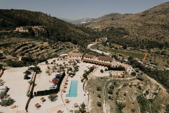 Maison de campagne pour 2 personnes, avec piscine ainsi que jardin et vue à Llíber