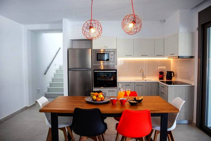 Villa pour 6 personnes, avec piscine ainsi que jacuzzi et jardin, adapté aux familles à Bali (Crète) - 2