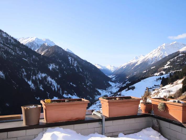 Villa für 14 Personen, mit Terrasse in Tirol - 2