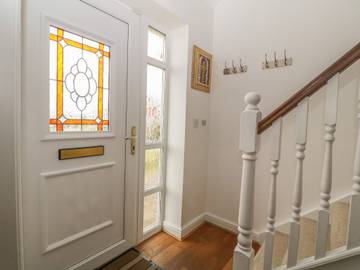 Cottage for 8 People in Cemaes, Isle of Anglesey, Photo 2