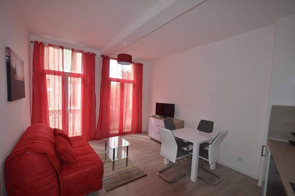 Hel lägenhet, Apartment R Beaulieu-sur-Mer Near sea and town center in Beaulieu-sur-Mer, Nice region