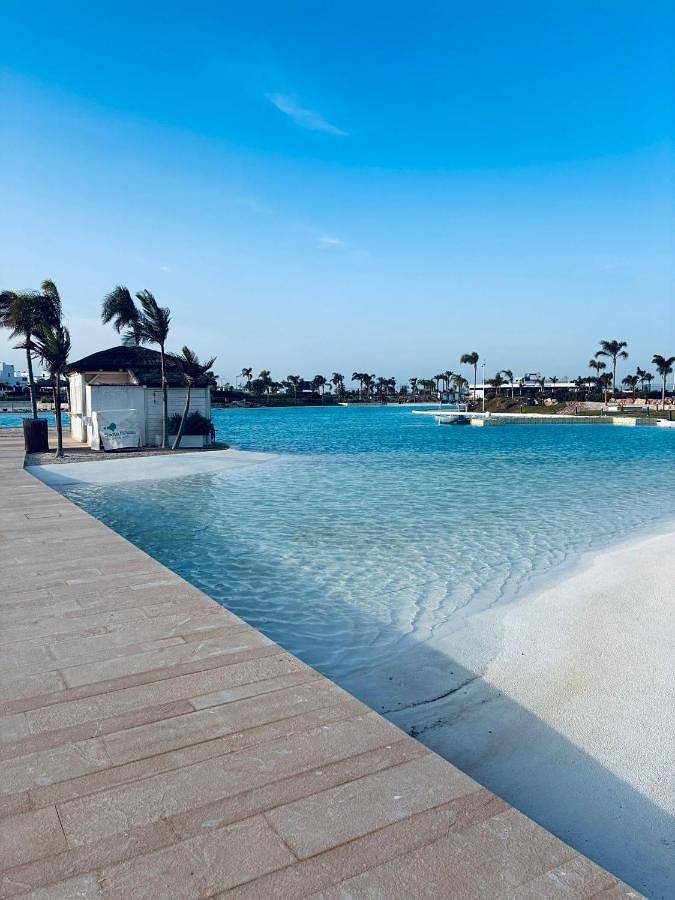 Chalet para 8 personas, con piscina además de jardín y jacuzzi en Campo de Cartagena - 3