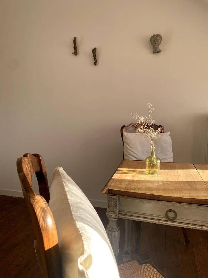Appartement de vacances entier, Double Room with Lake View in Huelgoat, Région de Châteaulin