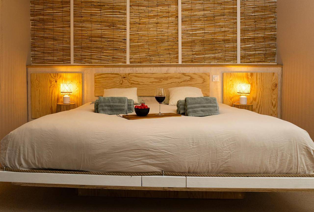 Appartement entier, Love Room Suite Bali - Auray en Bretagne in Brech, Côte des Mégalithes