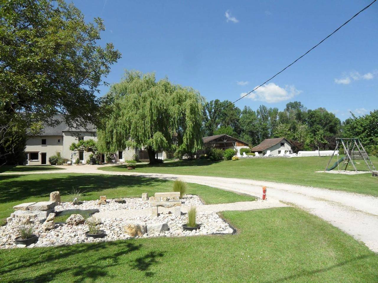 Domaine des Escouanes in Prudhomat, Lot