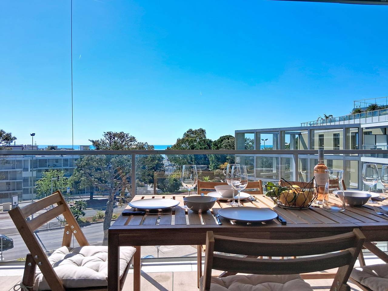 Apartamento entero, Seaside View in Saint-Laurent-du-Var, Costa mediterránea (Francia)