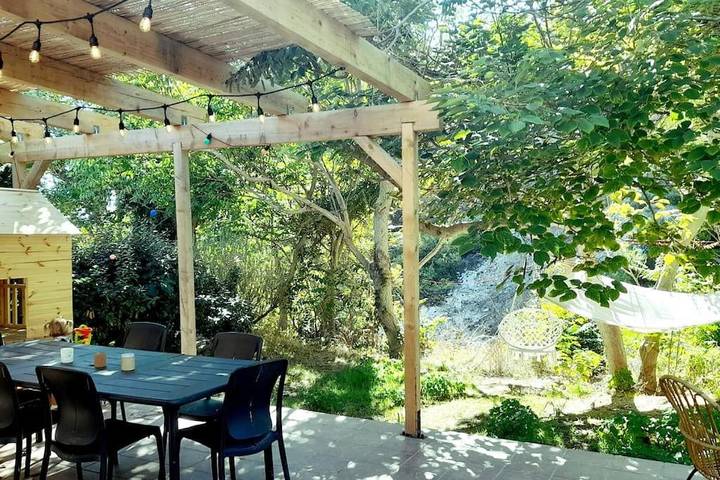 Location de vacances pour 6 personnes, avec jardin ainsi que terrasse et vue dans Niolon - 3