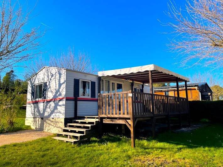 Camping pour 6 personnes, avec bassin pour enfant dans Haute-Garonne - 3