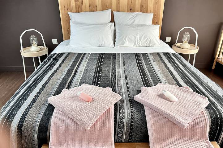 Location de vacances pour 8 personnes, avec jardin à Lannilis - 2