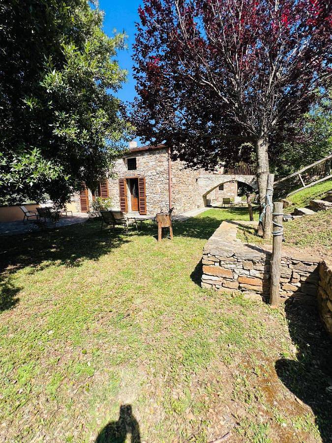 Location de vacances pour 2 personnes, avec piscine ainsi que jardin et vue à Sisco - 3