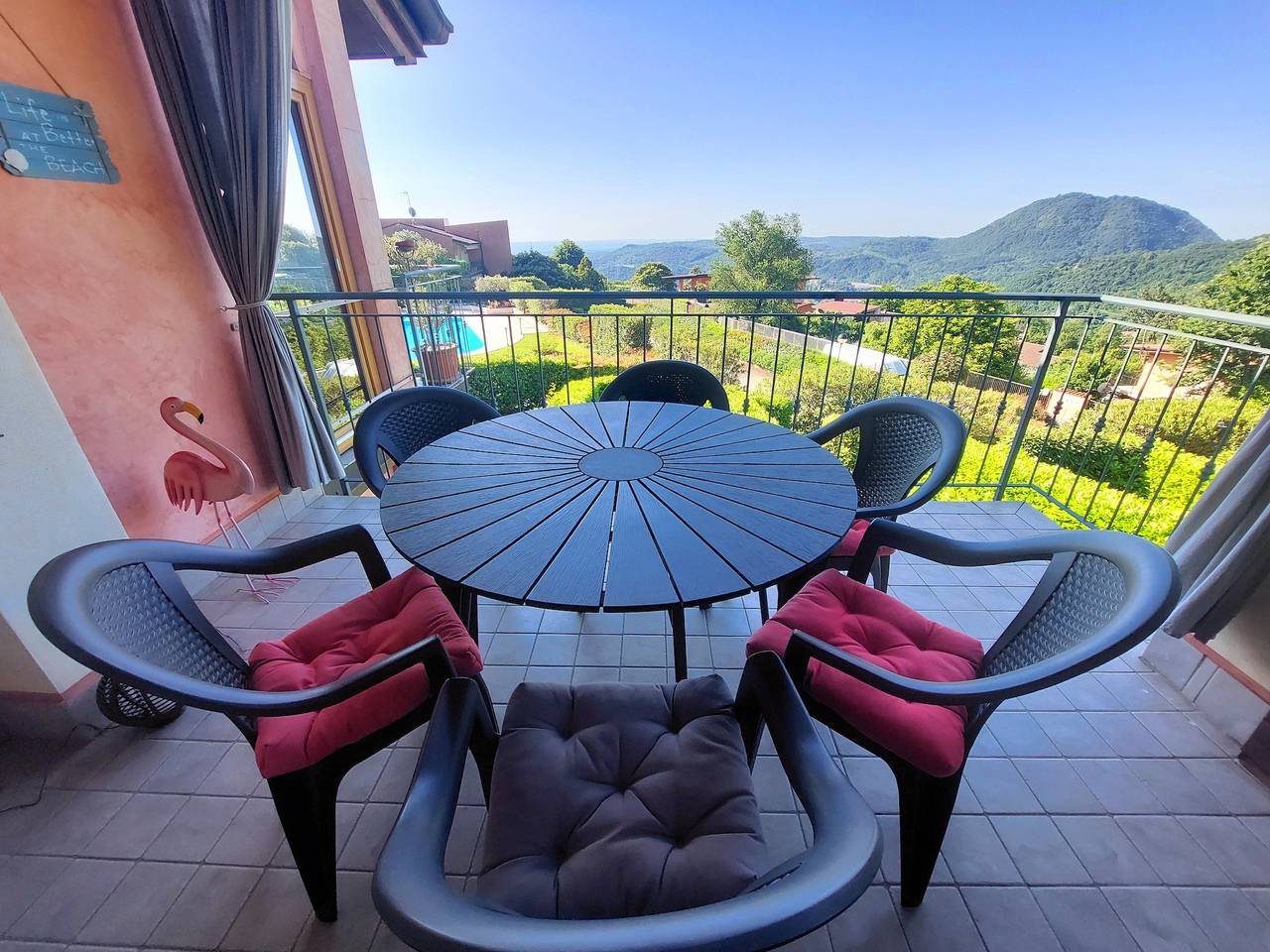 Ganze Wohnung, Reihenhaus mit privatem Garten in Villanuova sul Clisi, Gardasee-Berge
