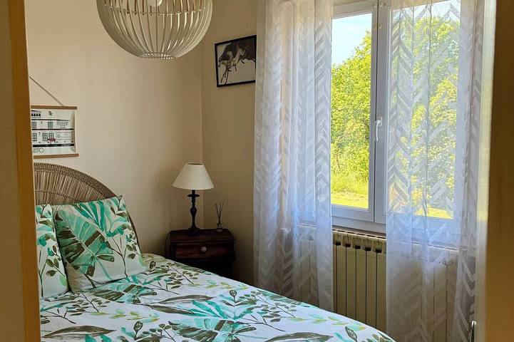 Location de vacances pour 6 personnes, animaux acceptés à Tocane-Saint-Apre - 2