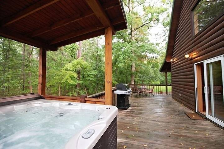 Vacation rental for 8 people, with sauna and terrace as well as hot tub in Oklahoma