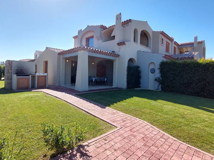 Ferienhaus für 6 Personen, mit Ausblick und Garten in Budoni - 3