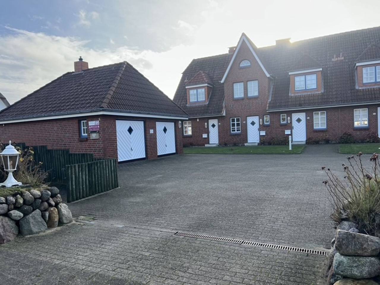 Ganze Ferienwohnung, Lütt Mööv - Ferienwohnung Lütt Mööv mit Terrasse und Garten in Wenningstedt auf Sylt in Wenningstedt, Sylt