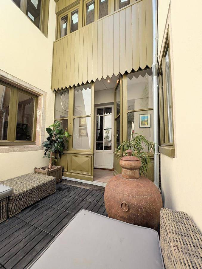 Gîte pour 2 personnes, avec Terrasse dans Office De Tourisme Causses Et Gorges De L Aveyron