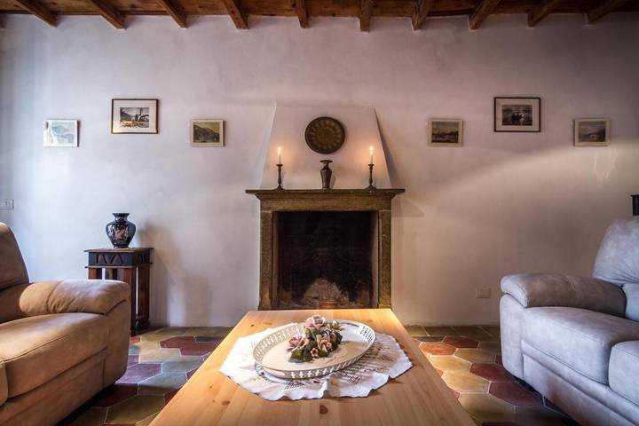 Villa für 6 Personen, mit Seeblick und Ausblick sowie Garten am Comer See