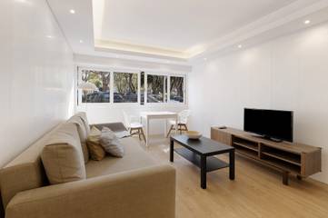 Apartamento De Férias para 4 Pessoas em Estoril, Costa Azul, Foto 2