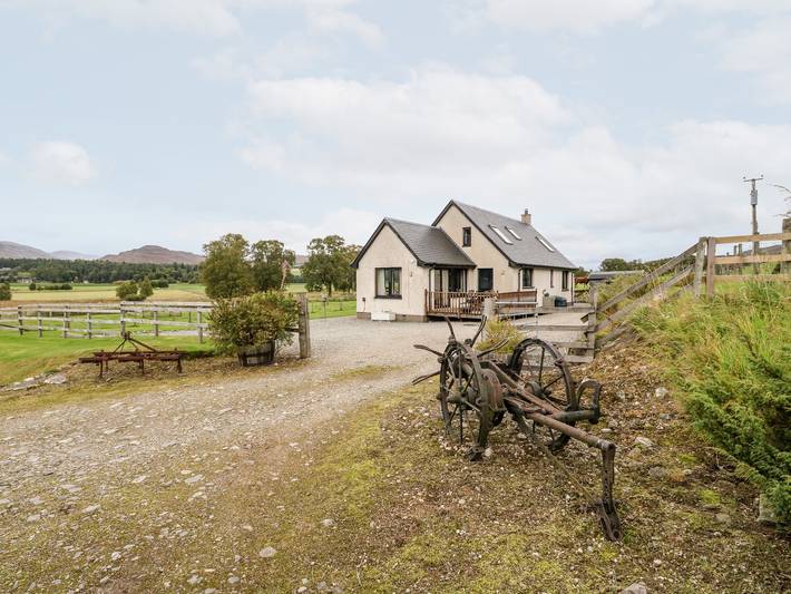 Cottage for 4 people, with garden in Cairngorms National Park