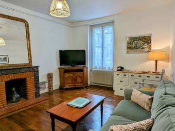 Gîte pour 4 personnes, avec jardin à Semur-en-Auxois