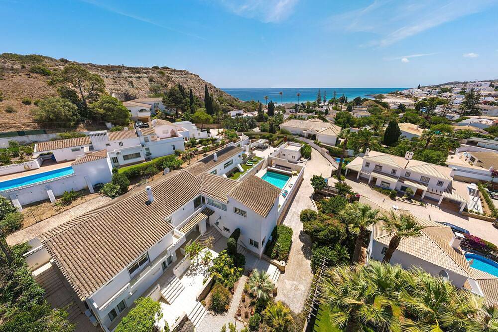Casa vacanza a Luz a partire da 976€ a notte