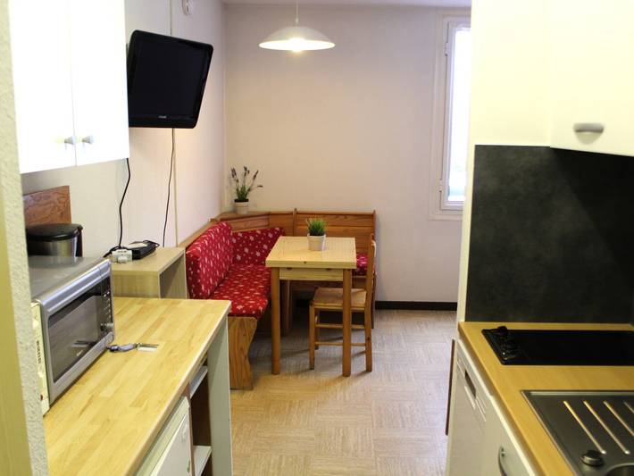 Estudio para 3 personas - 1