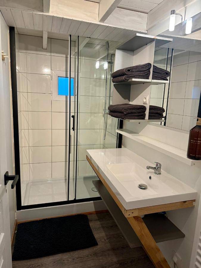 Gîte pour 5 personnes, avec jardin et vue, animaux acceptés à Banassac - 2