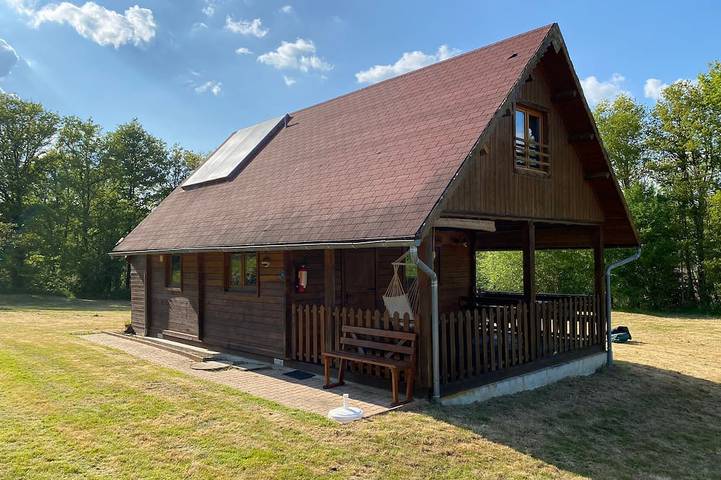 Chalet pour 6 personnes, avec piscine