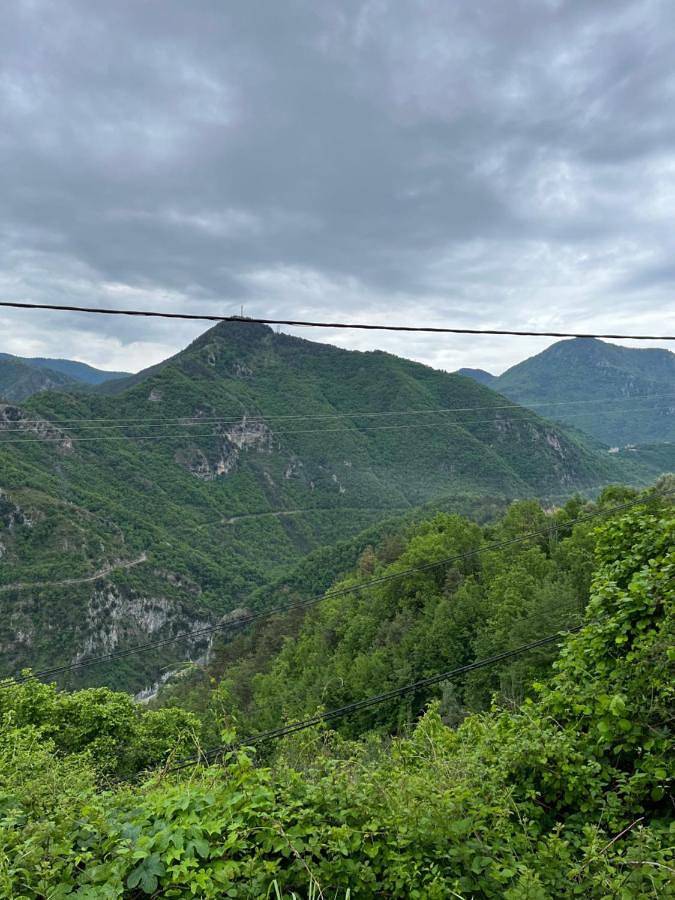 Gîte pour 5 personnes, avec jardin et vue, animaux acceptés dans Vallée des Merveilles - 3