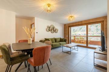 Cottage pour 6 personnes, avec terrasse dans Chinaillon