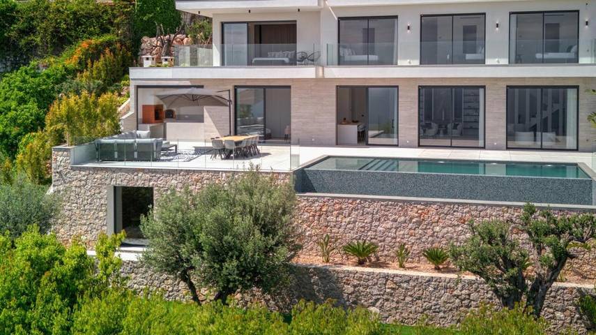 Villa pour 8 personnes, avec piscine et vue ainsi que sauna et terrasse à Beausoleil - 2