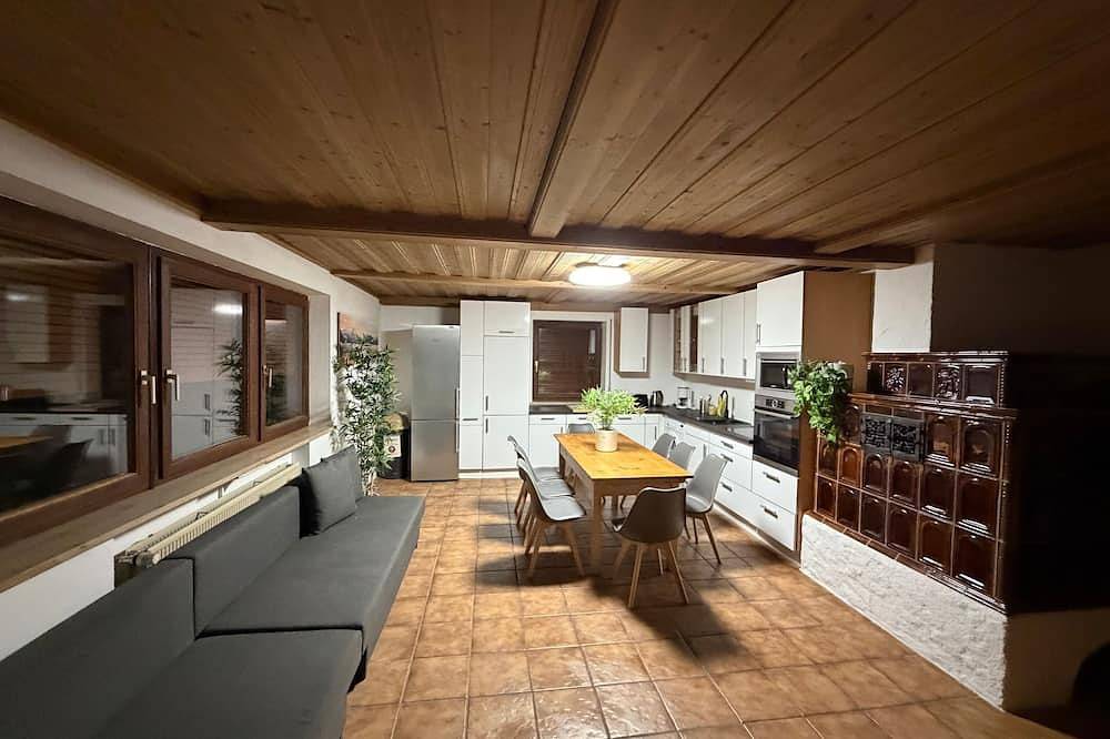 Ganze Wohnung, Ferienwohnung/App. für 10 Gäste mit 85m² in Penzberg in Penzberg, Pfaffenwinkel